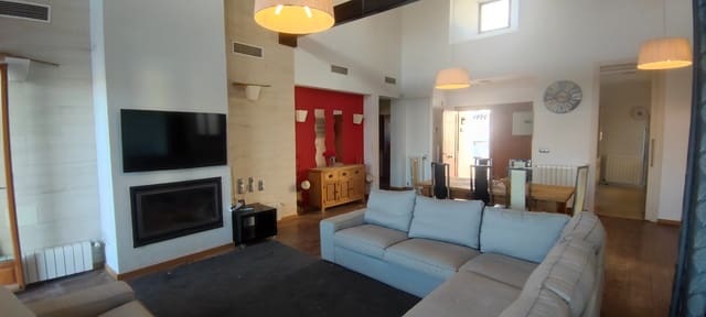 4 bedroom Villa for rent in Baños y Mendigo, Murcia city - € 1,800 (Ref: 8020416)