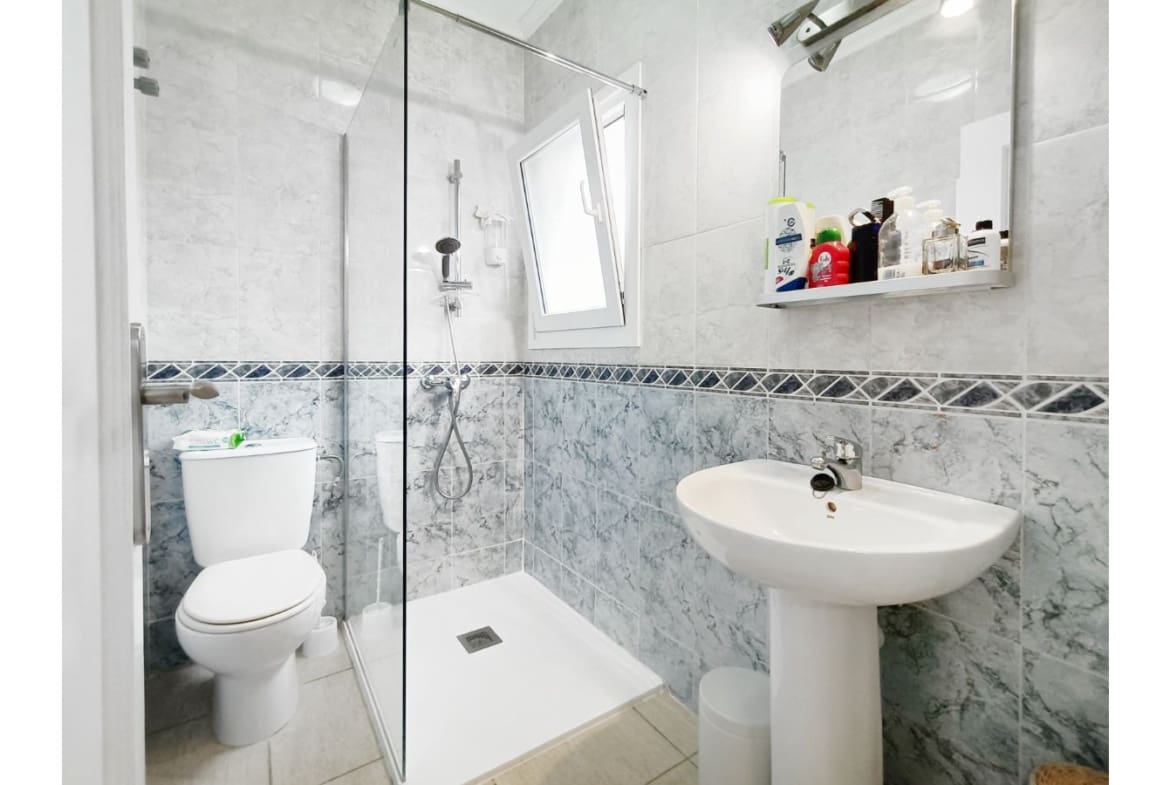 6 bedroom Villa for sale in Gea y Truyols - € 565,000 (Ref: 8220272)