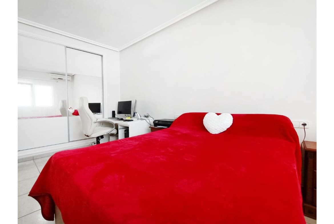 6 bedroom Villa for sale in Gea y Truyols - € 565,000 (Ref: 8220272)