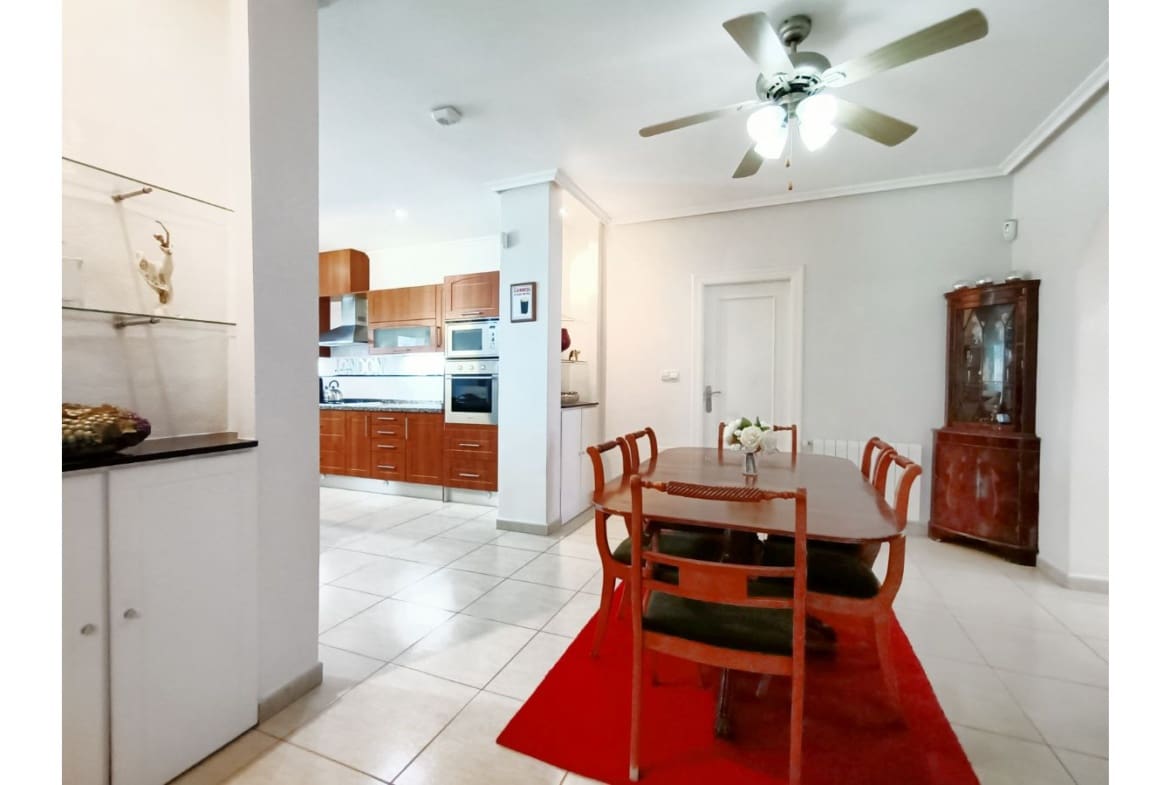 6 bedroom Villa for sale in Gea y Truyols - € 565,000 (Ref: 8220272)