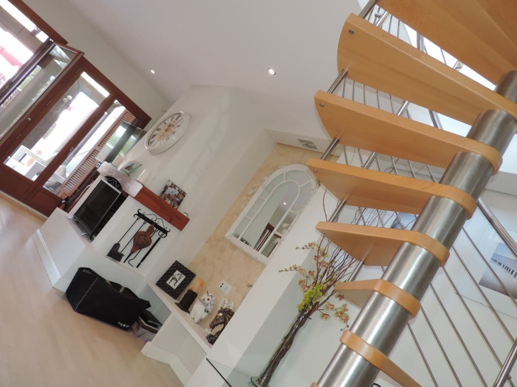 4 soveværelse Villa til leje i El Valle Golf Resort - € 1.800 (Ref: 8383411)