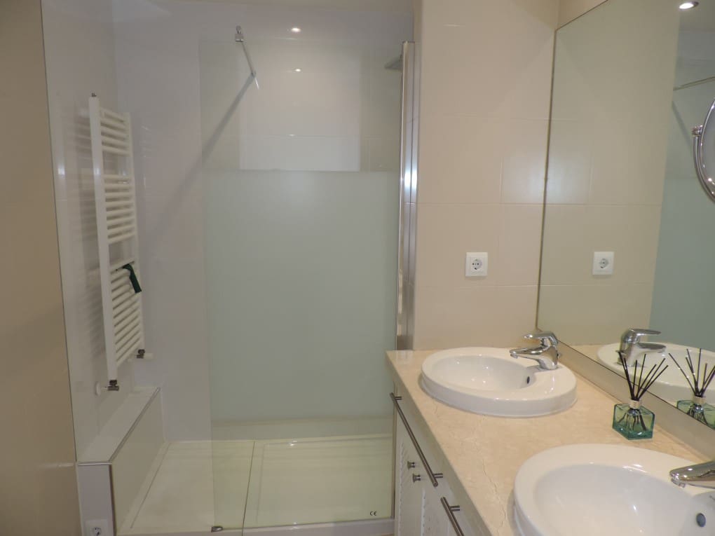 4 soveværelse Villa til leje i El Valle Golf Resort - € 1.800 (Ref: 8383411)