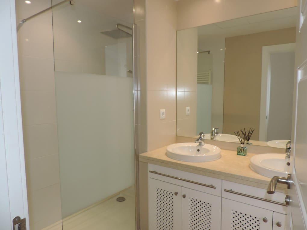 4 soveværelse Villa til leje i El Valle Golf Resort - € 1.800 (Ref: 8383411)