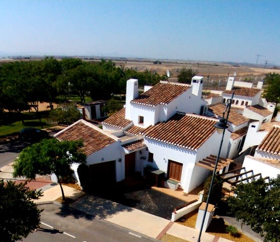 4 bedroom Villa for rent in El Valle Golf Resort, Murcia city - € 1,800 (Ref: 8383411)