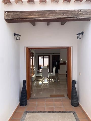 3 bedroom Villa for rent in El Valle Golf Resort, Murcia city - € 1,200 (Ref: 8383416)