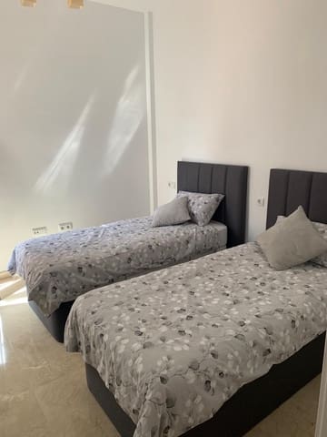 3 bedroom Villa for rent in El Valle Golf Resort, Murcia city - € 1,200 (Ref: 8383416)