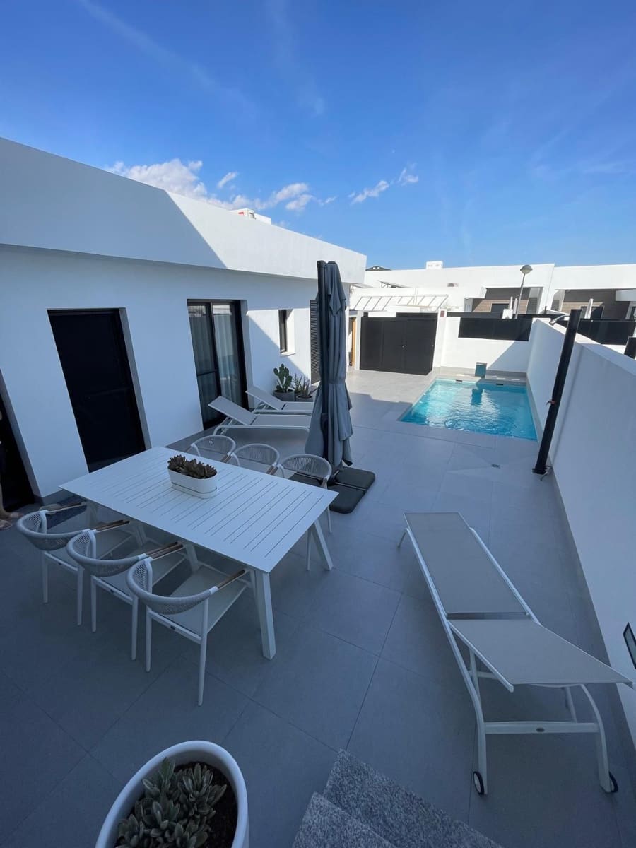 3 bedroom Villa for sale in Torre-Pacheco - € 319,950 (Ref: 8668724)