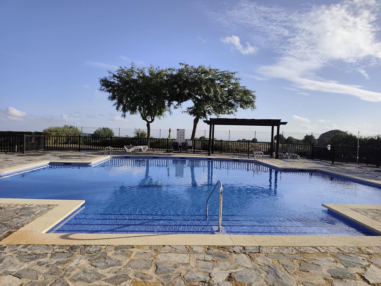 2 quarto Penthouse para venda em El Valle Golf Resort com piscina - 165 000 € (Ref: 9464807)