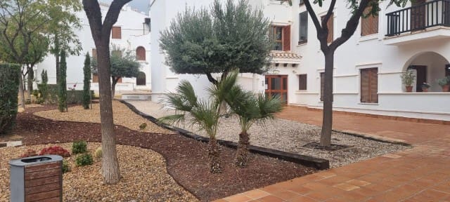 Apartamento de 2 habitaciones en El Valle Golf Resort, Murcia ciudad en venta con piscina garaje - 189.000 € (Ref: 9486574)