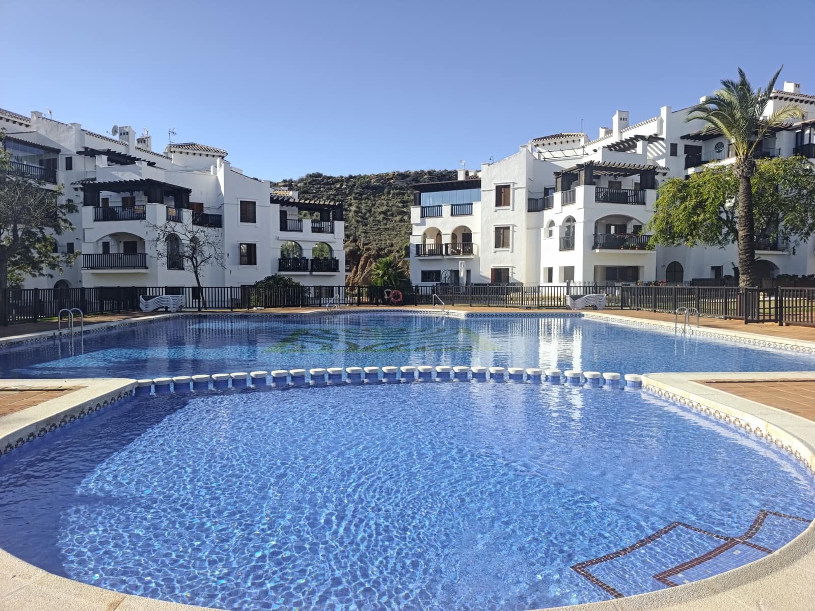 Apartamento de 2 habitaciones en El Valle Golf Resort en venta con piscina garaje - 189.000 € (Ref: 9486574)