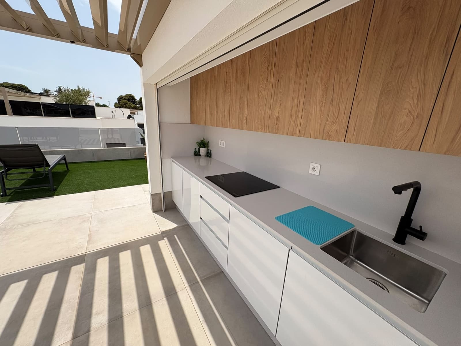 3 bedroom Penthouse for sale in San Pedro del Pinatar with pool - € 399,000 (Ref: 10029869)