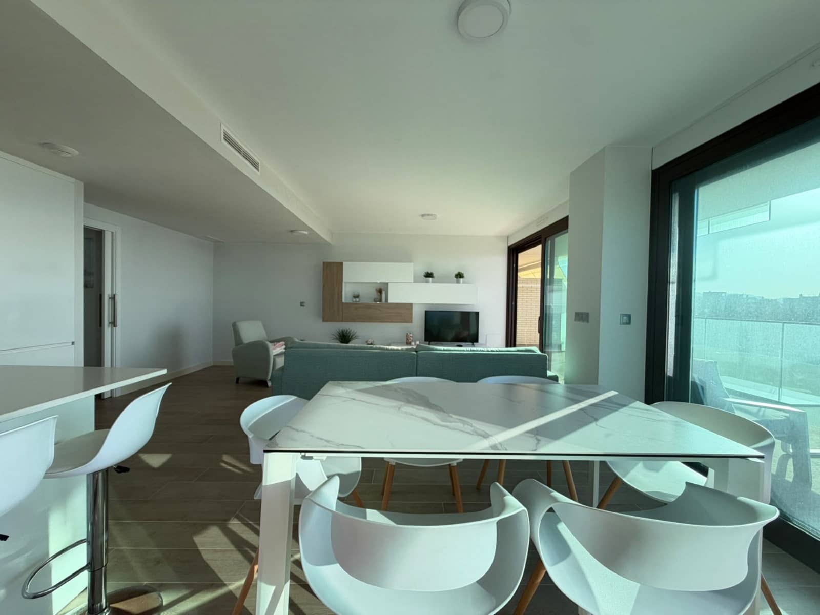 3 soverom Penthouse til salgs i Playa Honda med svømmebasseng garasje - € 565 000 (Ref: 10057717)