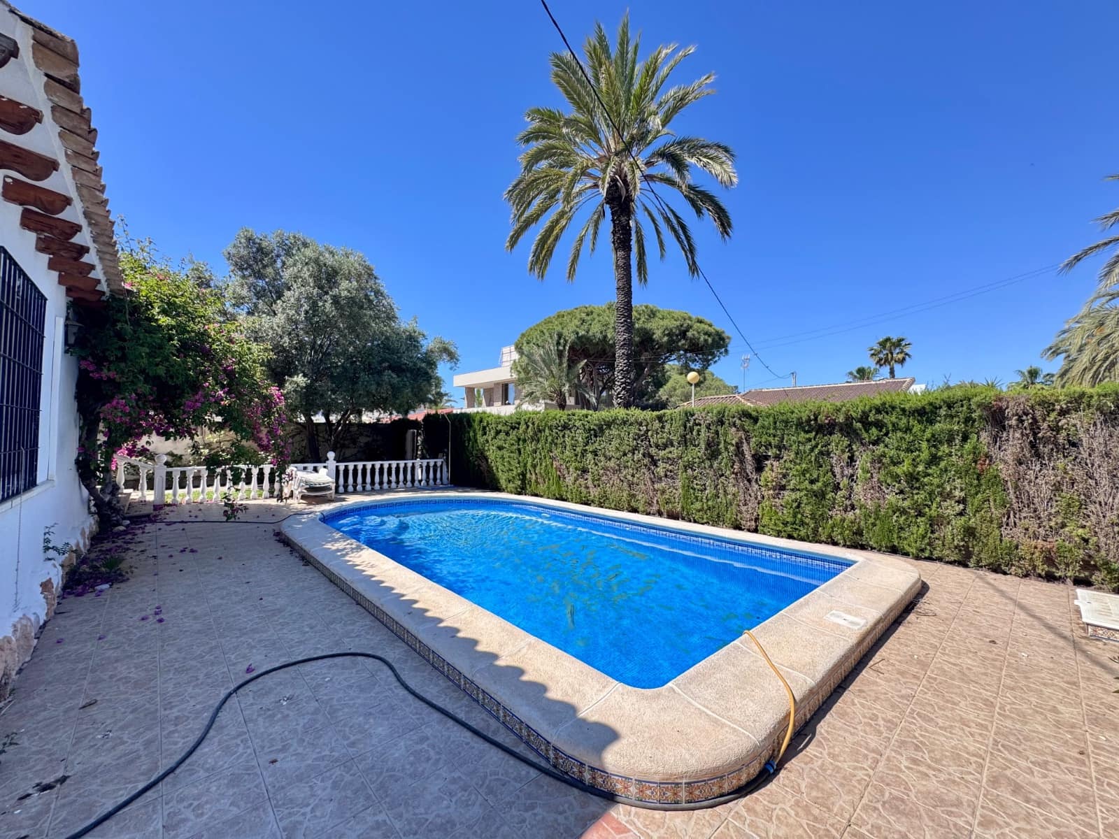 4 soveværelse Villa til salg i Orihuela Costa med swimmingpool garage - € 699.000 (Ref: 10063060)