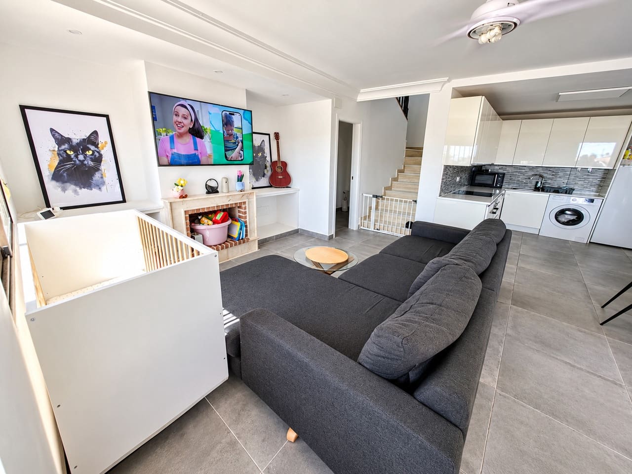 2 bedroom Villa for sale in Villamartin with pool garage - € 217,950 (Ref: 10063090)
