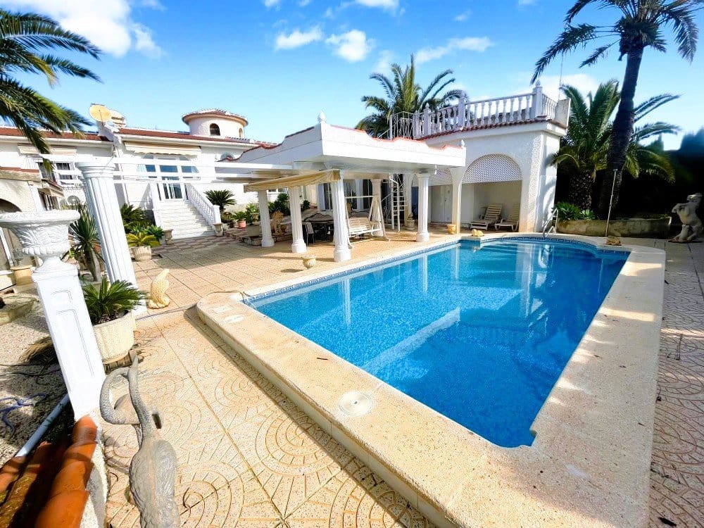 Chalet de 3 habitaciones en Ciudad Quesada en venta con piscina garaje - 660.000 € (Ref: 10063129)