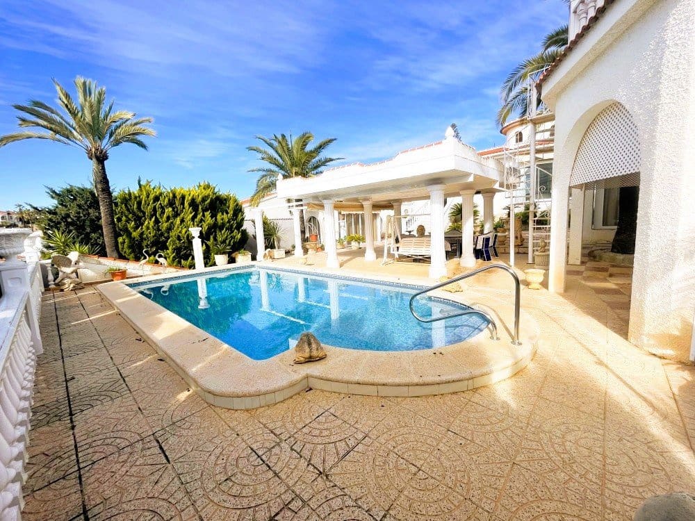 Chalet de 3 habitaciones en Ciudad Quesada en venta con piscina garaje - 660.000 € (Ref: 10063129)