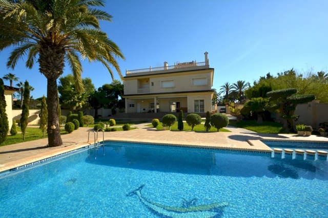 9 chambre Villa/Maison à vendre à Cabo Roig, Orihuela avec piscine garage - 1 750 000 € (Ref: 10063156)