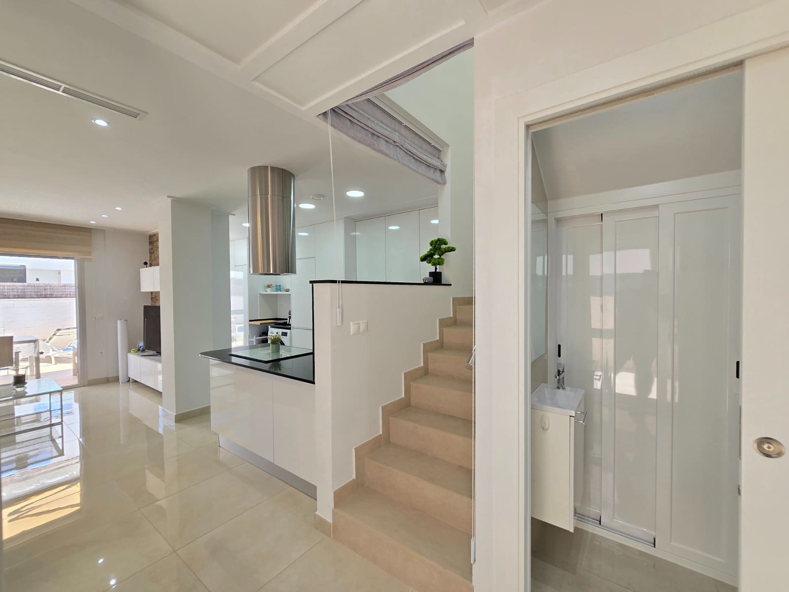 3 soverom Villa til salgs i Ciudad Quesada med svømmebasseng garasje - € 395 000 (Ref: 10063182)