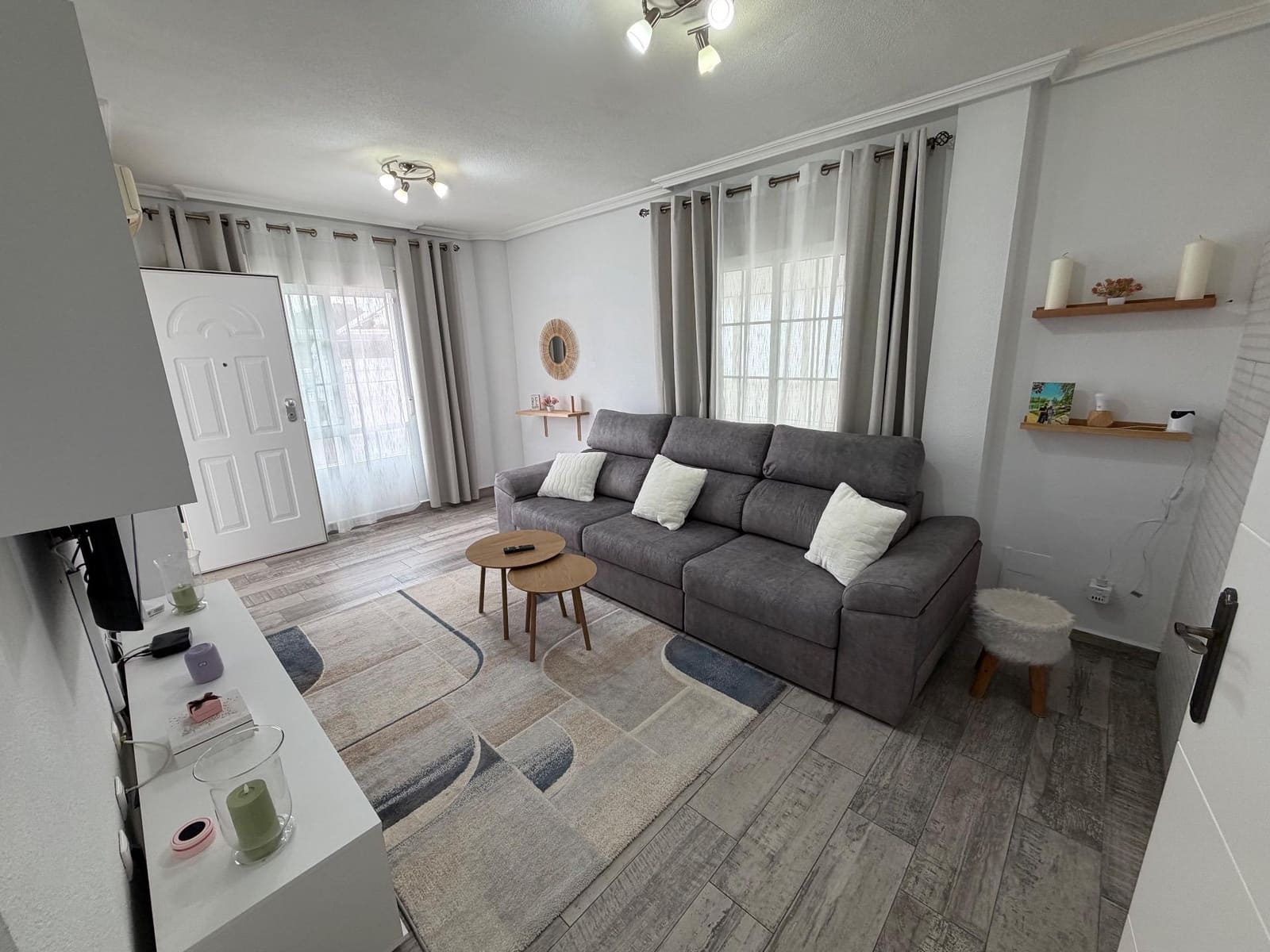 4 makuuhuone Omakotitalo myytävänä paikassa Orihuela Costa - 279 000 € (Ref: 10063186)