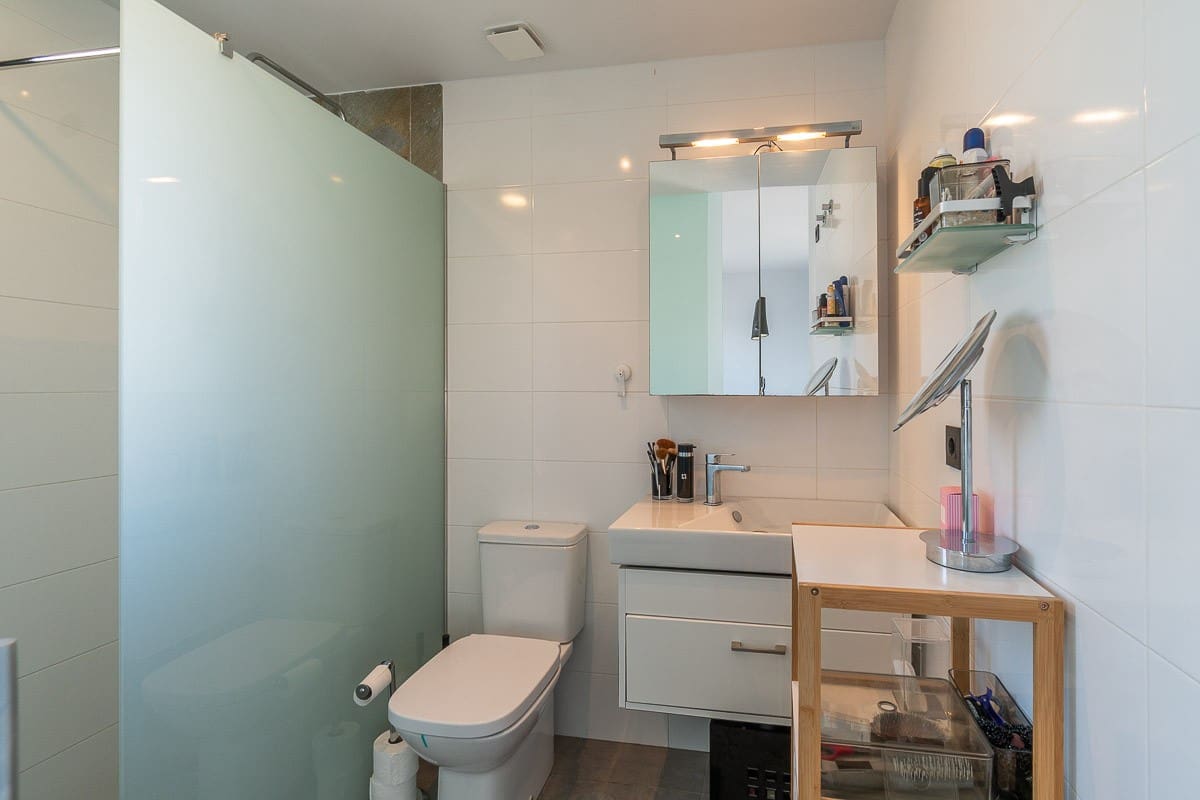 3 bedroom Penthouse for sale in Villamartin with pool garage - € 349,900 (Ref: 10063222)
