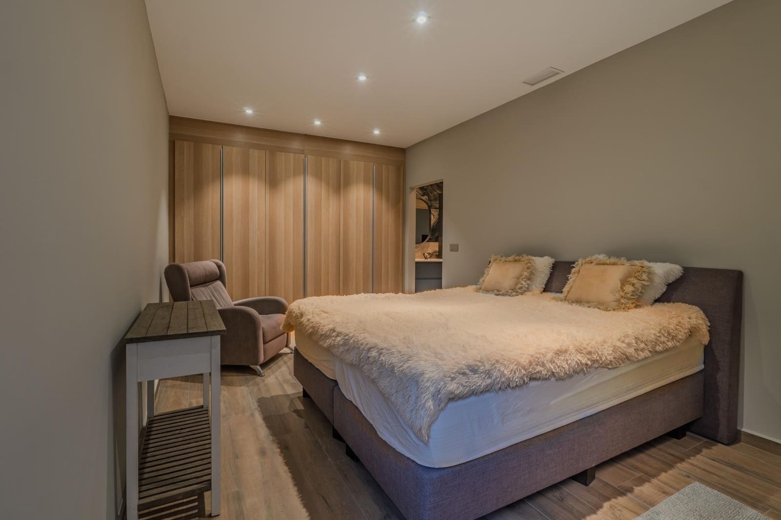 Chalet de 4 habitaciones en Benijófar en venta con piscina - 1.250.000 € (Ref: 10063224)