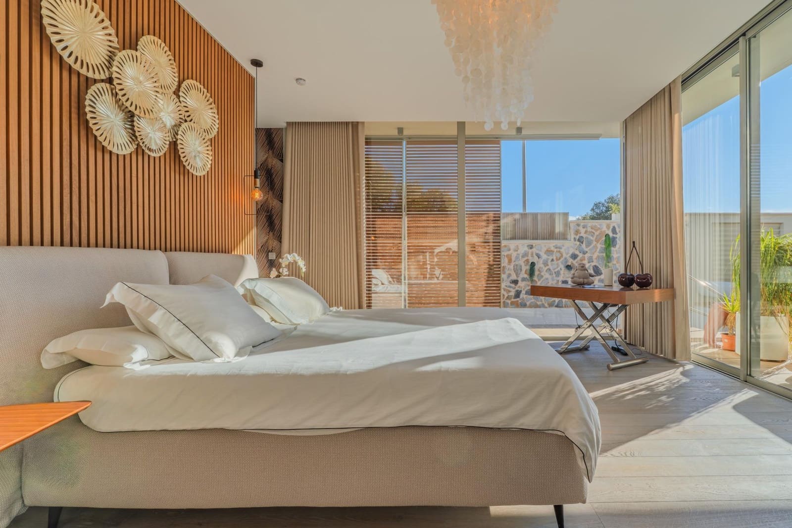 Chalet de 4 habitaciones en Benijófar en venta con piscina - 1.250.000 € (Ref: 10063224)