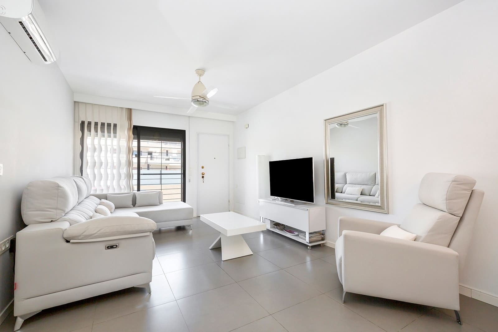 4 sypialnia Apartament na sprzedaż w Pilar de la Horadada z basenem - 597 800 € (Ref: 10063230)