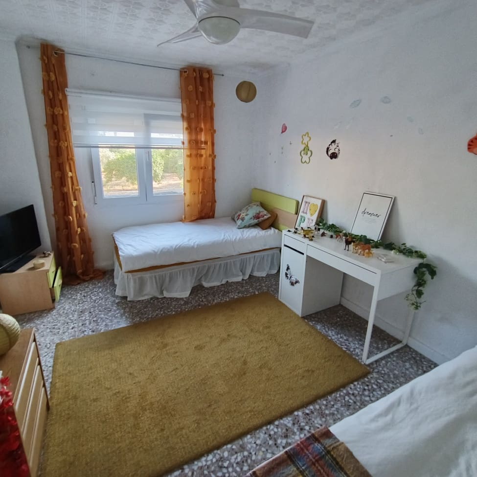 3 makuuhuone Huvila myytävänä paikassa Canada de San Pedro mukana uima-altaan 
autotalli - 270 000 € (Ref: 10063236)