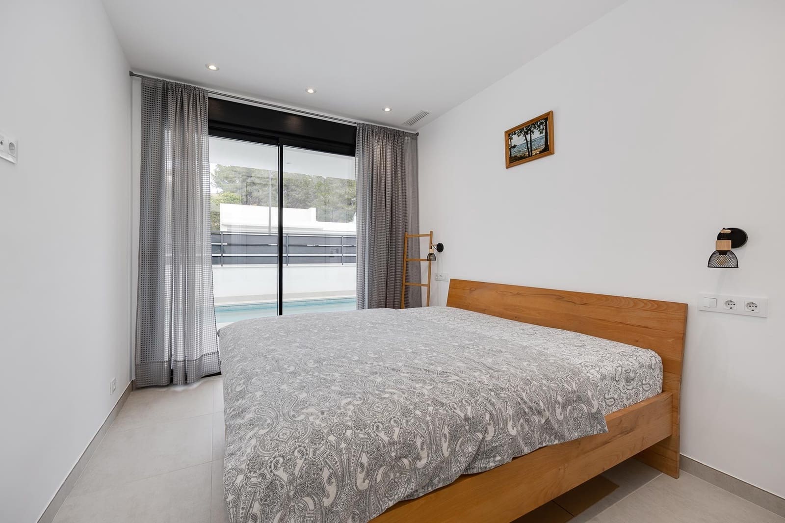 Chalet de 3 habitaciones en Pinar de Campoverde en venta con piscina garaje - 410.000 € (Ref: 10063246)