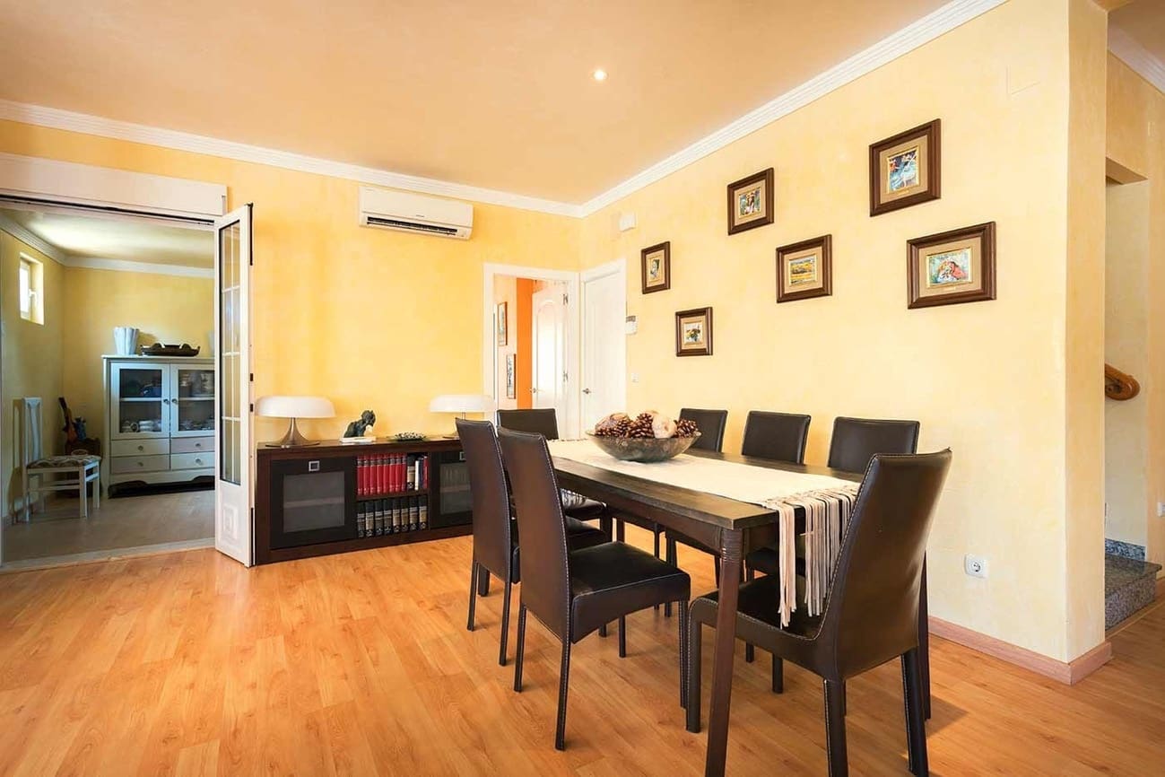 5 sypialnia Willa na sprzedaż w Orihuela Costa z basenem garażem - 1 250 000 € (Ref: 10063266)