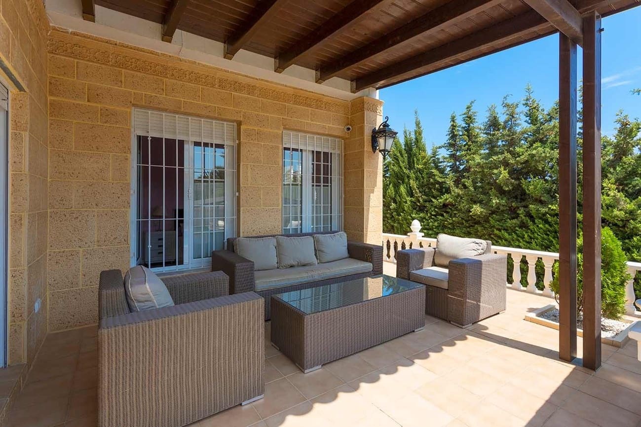 5 sypialnia Willa na sprzedaż w Orihuela Costa z basenem garażem - 1 250 000 € (Ref: 10063266)