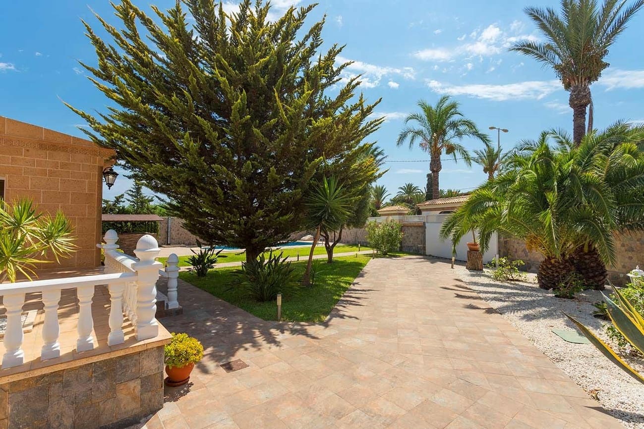 5 sypialnia Willa na sprzedaż w Orihuela Costa z basenem garażem - 1 250 000 € (Ref: 10063266)