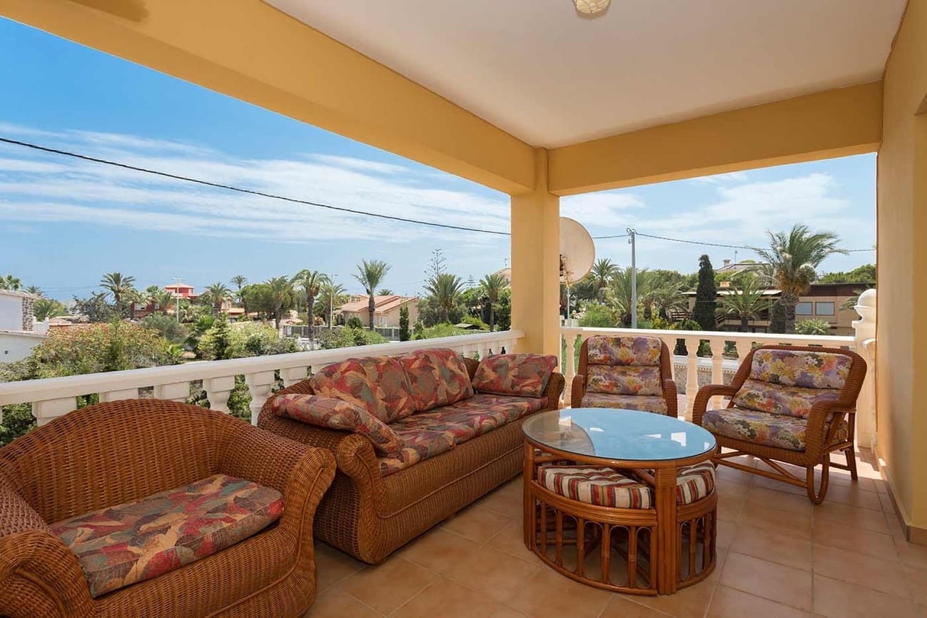 5 sypialnia Willa na sprzedaż w Orihuela Costa z basenem garażem - 1 250 000 € (Ref: 10063266)