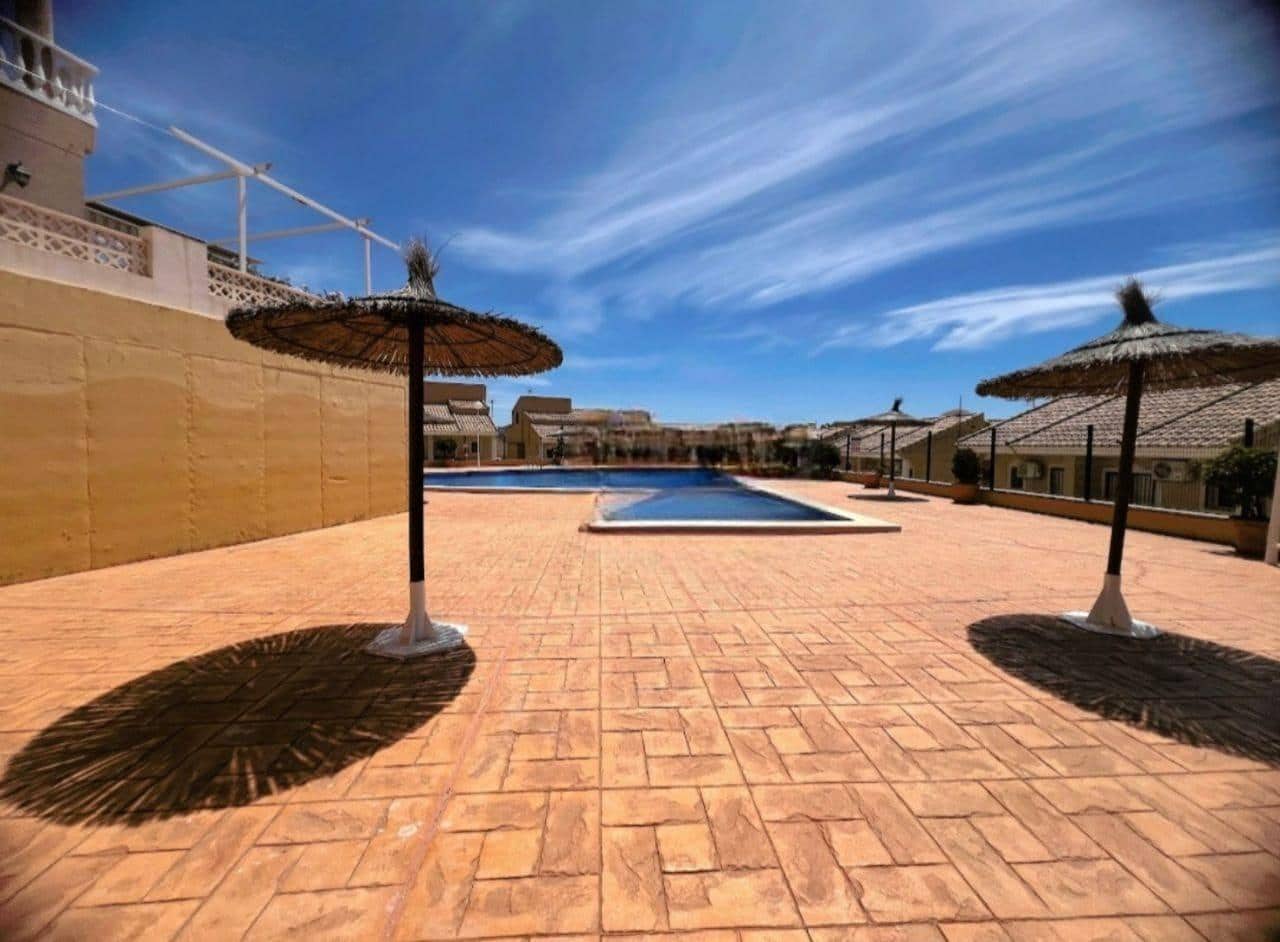 4 makuuhuone Omakotitalo myytävänä paikassa Puerto de Mazarron mukana uima-altaan - 320 000 € (Ref: 10063282)