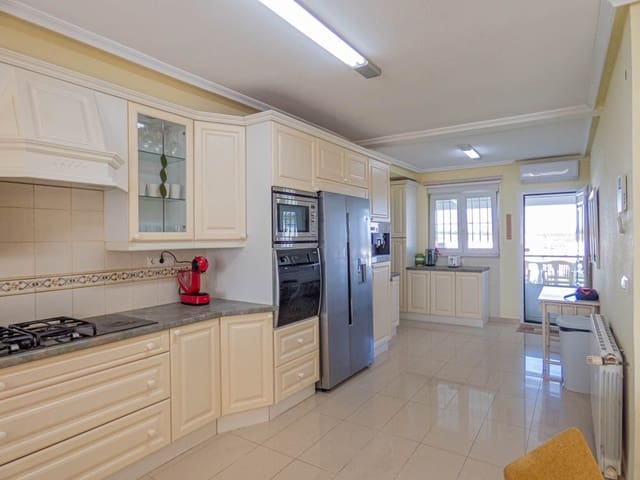 7 Zimmer Villa zu verkaufen in San Miguel de Salinas mit Pool Garage - 1.699.000 € (Ref: 10063289)