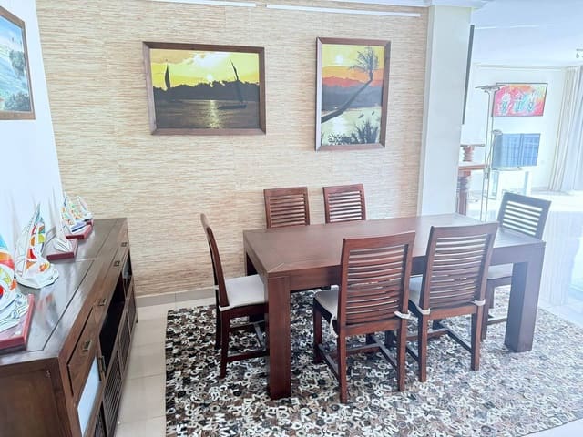 4 makuuhuone Huoneisto myytävänä paikassa Lomas de Cabo Roig - Los Dolses, Orihuela mukana uima-altaan - 299 900 € (Ref: 10063291)