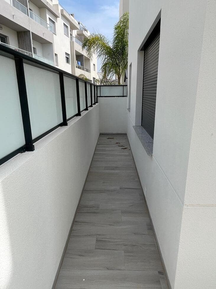 Chalet de 3 habitaciones en Benijófar en venta con piscina - 469.000 € (Ref: 10063292)