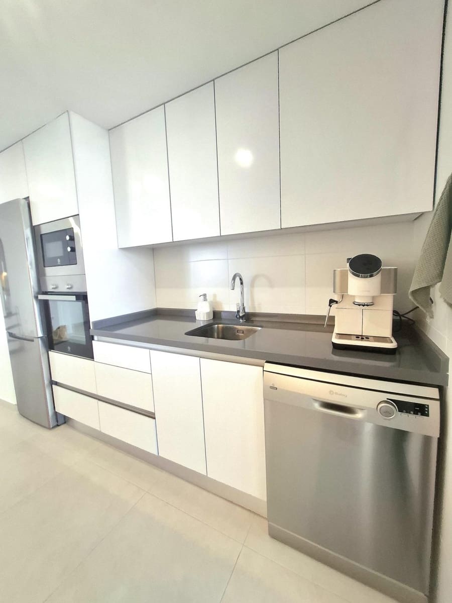 Apartamento de 3 habitaciones en Orihuela Costa en venta con piscina garaje - 390.000 € (Ref: 10063296)
