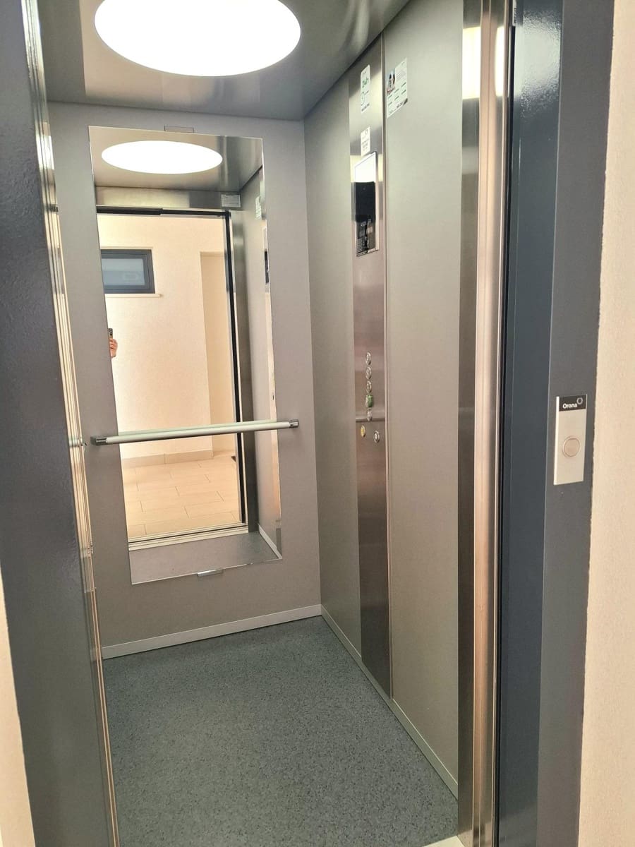 Apartamento de 3 habitaciones en Orihuela Costa en venta con piscina garaje - 390.000 € (Ref: 10063296)