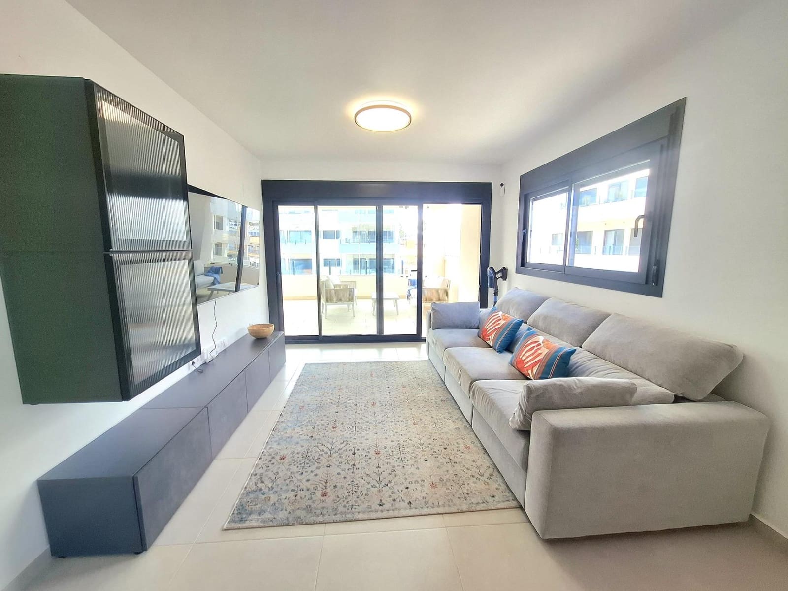 Apartamento de 3 habitaciones en Orihuela Costa en venta con piscina garaje - 390.000 € (Ref: 10063296)