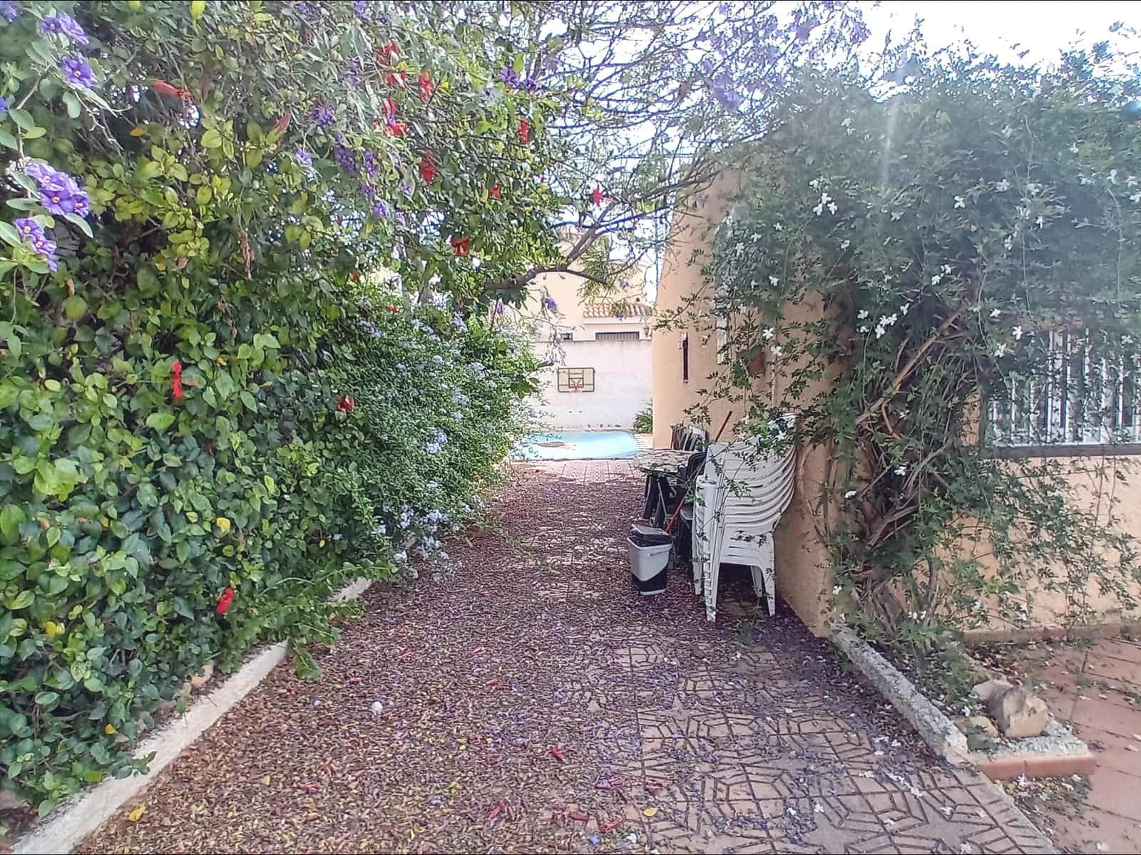 Chalet de 2 habitaciones en Bolnuevo en venta con piscina garaje - 267.000 € (Ref: 10063304)
