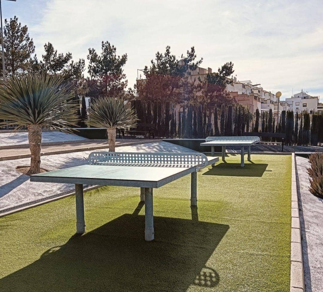6 soverom Hus til salgs i Orihuela Costa med svømmebasseng garasje - € 280 000 (Ref: 10063307)