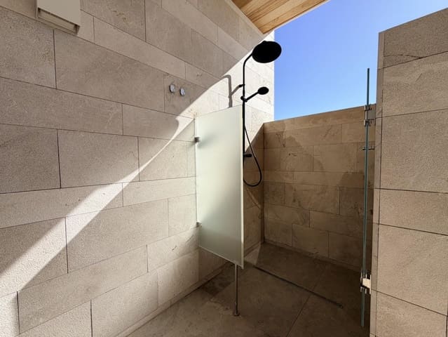 5 quarto Moradia para venda em Benijófar com piscina garagem - 1 750 000 € (Ref: 10063311)