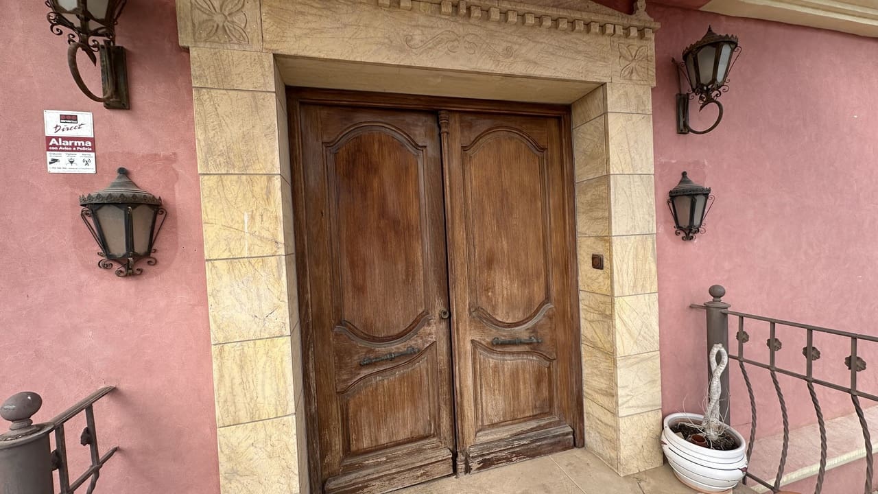 4 bedroom Townhouse for sale in San Miguel de Salinas with pool - € 990,000 (Ref: 10063315)