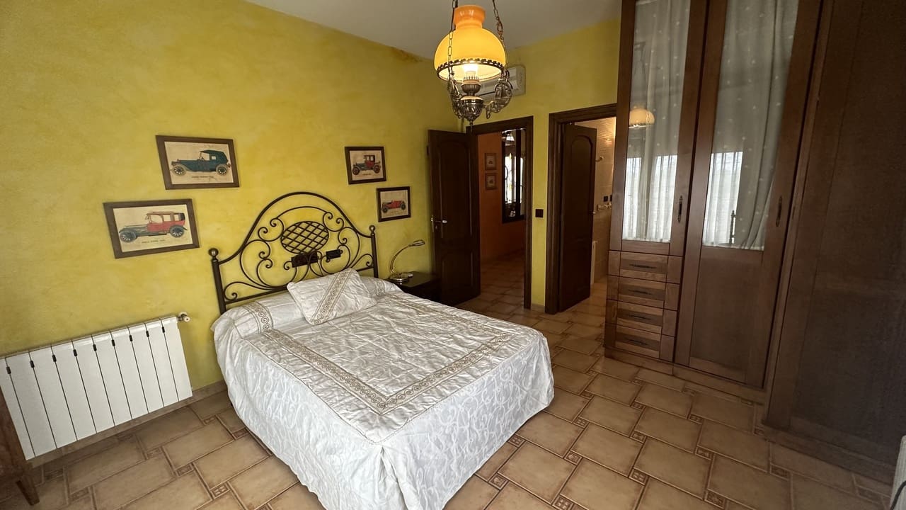 4 bedroom Townhouse for sale in San Miguel de Salinas with pool - € 990,000 (Ref: 10063315)
