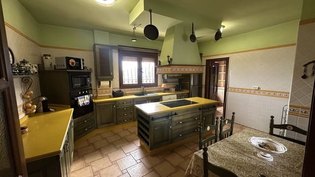 4 bedroom Townhouse for sale in San Miguel de Salinas with pool - € 990,000 (Ref: 10063315)