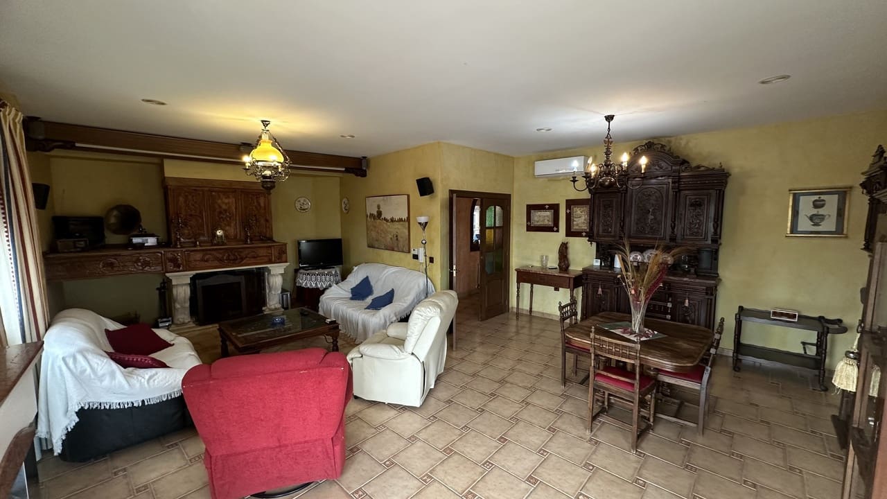 4 bedroom Townhouse for sale in San Miguel de Salinas with pool - € 990,000 (Ref: 10063315)