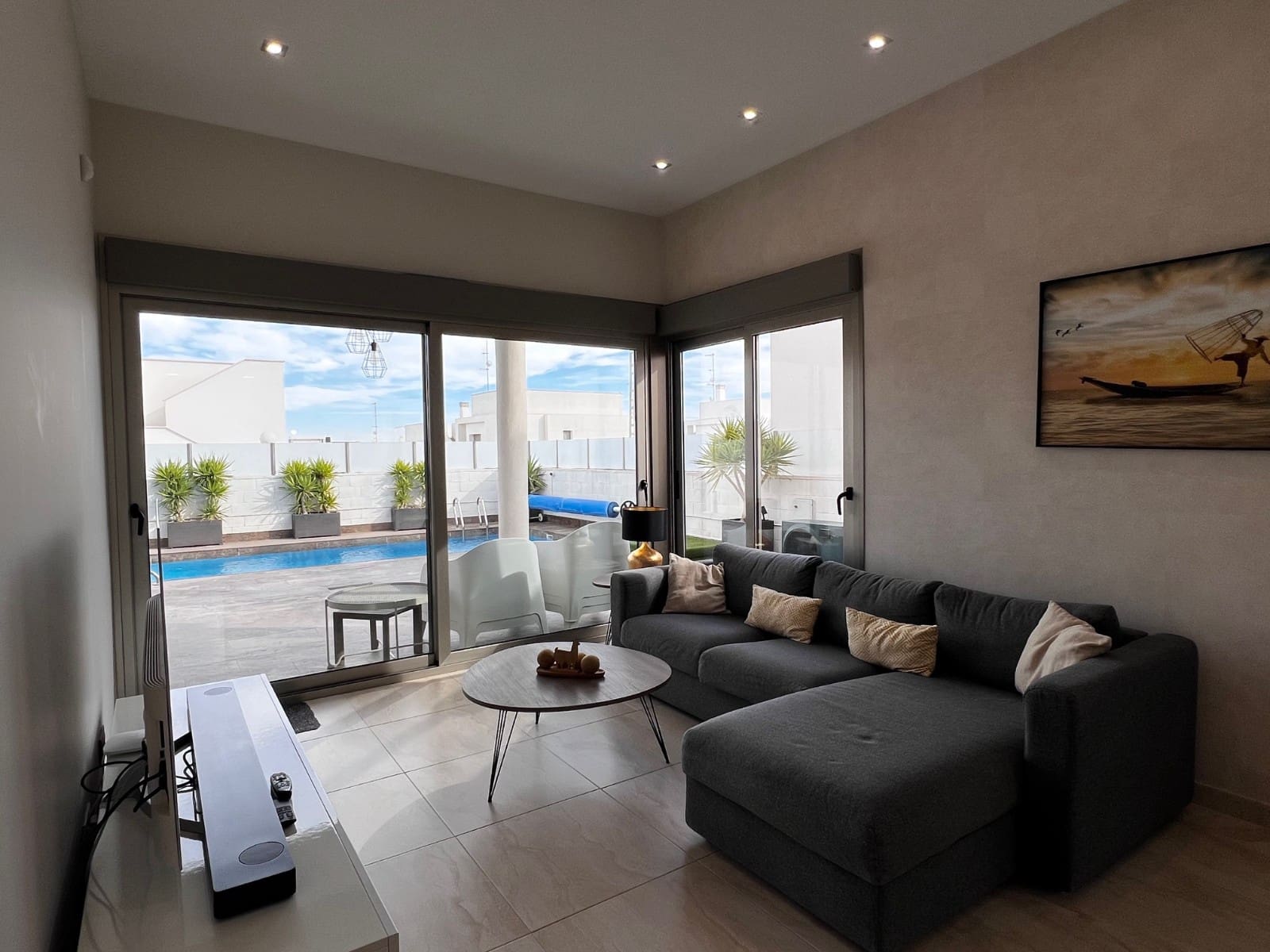 3 soveværelse Villa til salg i Orihuela Costa med swimmingpool - € 439.000 (Ref: 10063321)
