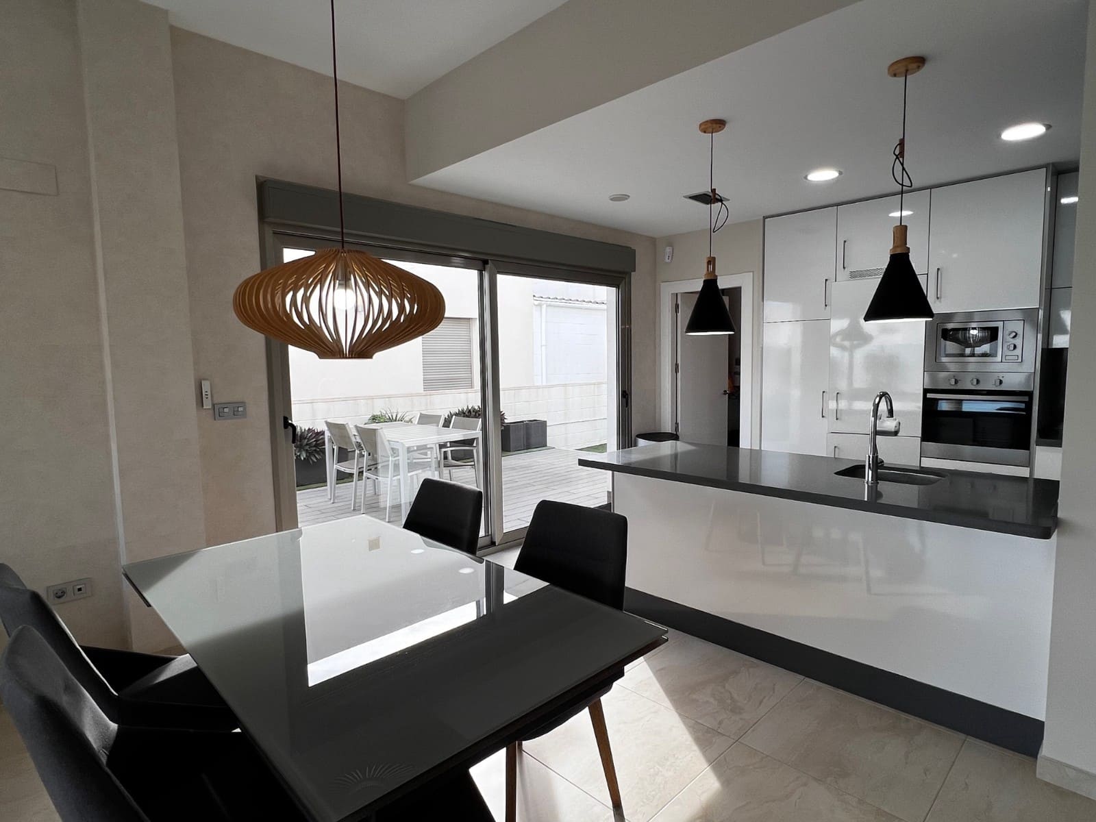 3 soveværelse Villa til salg i Orihuela Costa med swimmingpool - € 439.000 (Ref: 10063321)