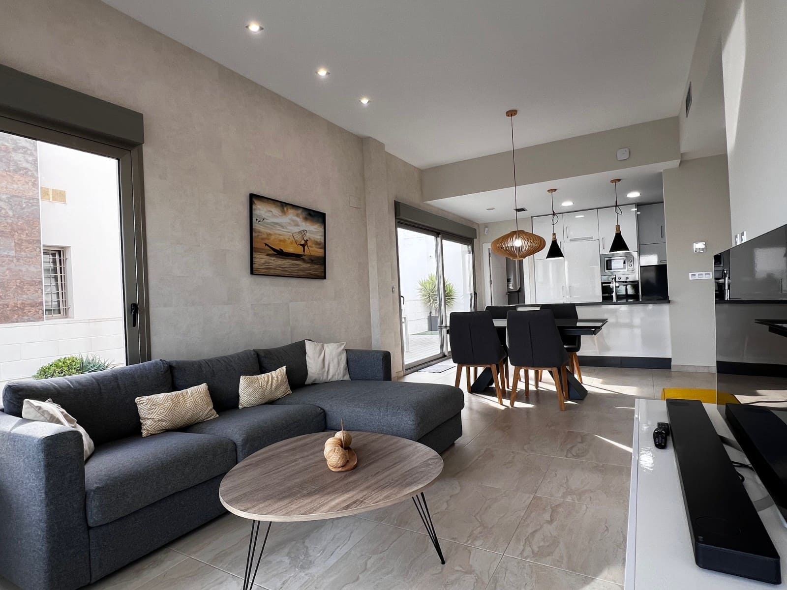 3 soveværelse Villa til salg i Orihuela Costa med swimmingpool - € 439.000 (Ref: 10063321)